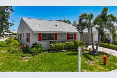 4523 W Independence Drive, Bradenton, FL 34210 - Photo 1