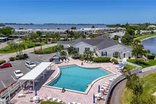4523 W Independence Dr W, Bradenton, FL 34210 - Photo 33
