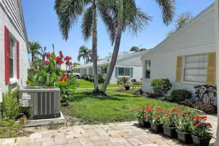 4523 W Independence Dr, Bradenton, FL 34210 - Photo 5