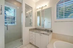 1704 Fortuna St, Sarasota, FL 34239 - Photo 27