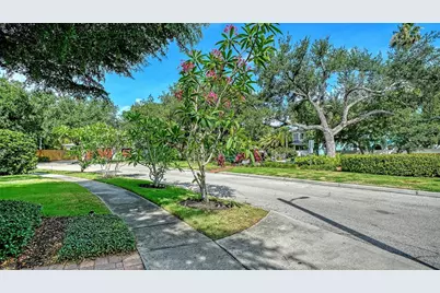 1704 Fortuna Street, Sarasota, FL 34239 - Photo 49