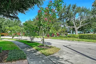 1704 Fortuna St, Sarasota, FL 34239 - Photo 49