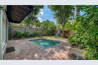 1704 Fortuna Street, Sarasota, FL 34239 - Photo 45