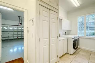 1704 Fortuna St, Sarasota, FL 34239 - Photo 37