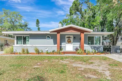 710 31st Street W, Bradenton, FL 34205 - Photo 1