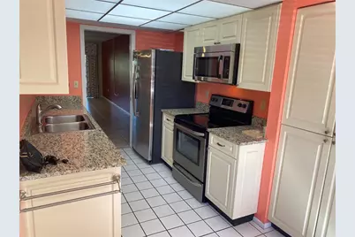 435 30th Avenue W #D103, Bradenton, FL 34205 - Photo 7