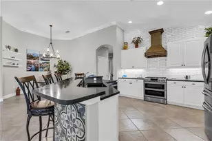 927 River Basin Ct, Bradenton, FL 34212 - Photo 5