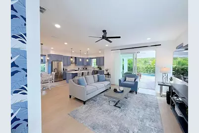 1647 Siesta Drive, Sarasota, FL 34239 - Photo 9