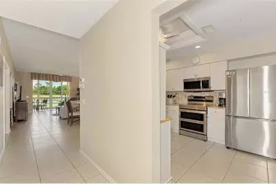8911 Veranda Way #211, Sarasota, FL 34238 - Photo 9
