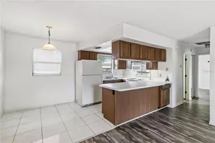 4951 91st Ave N, Pinellas Park, FL 33782 - Photo 9