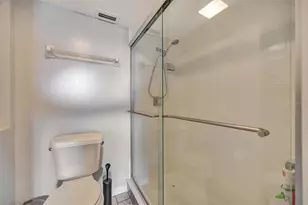 [Address not provided], Bradenton, FL 34210 - Photo 29