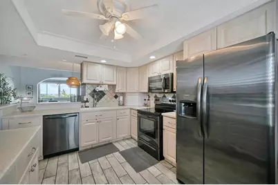 9604 Cortez Road W #334, Bradenton, FL 34210 - Photo 15