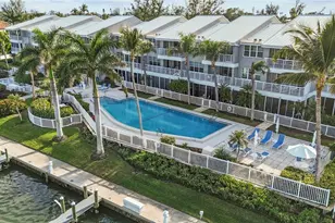615 Dream Island Pl, Longboat Key, FL 34228 - Photo 1