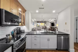 615 Dream Island Pl, Longboat Key, FL 34228 - Photo 11