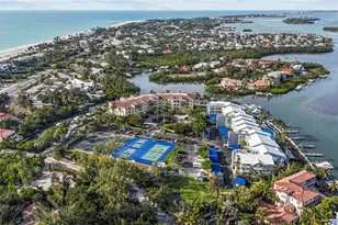 615 Dream Island Pl, Longboat Key, FL 34228 - Photo 33
