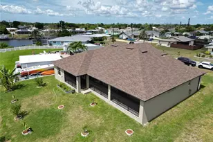 729 Crestview Cir NW, Port Charlotte, FL 33948 - Photo 31