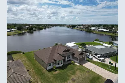 729 Crestview Circle NW, Port Charlotte, FL 33948 - Photo 33