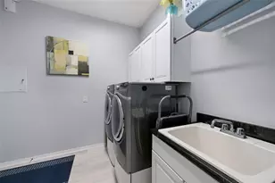 6702 41st St Cir E, Sarasota, FL 34243 - Photo 27