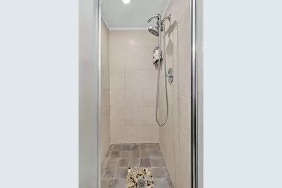 1884 Southpointe Drive, Sarasota, FL 34231 - Photo 19