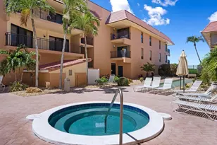 6005 Gulf Dr, Holmes Beach, FL 34217 - Photo 37