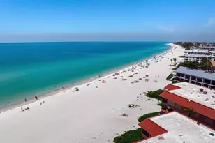 6005 Gulf Dr, Holmes Beach, FL 34217 - Photo 3