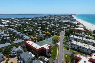 6005 Gulf Dr, Holmes Beach, FL 34217 - Photo 39