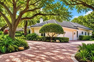 402 Macewen Dr, Osprey, FL 34229 - Photo 9