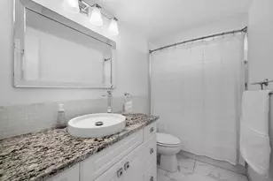 600 Sutton Pl, Longboat Key, FL 34228 - Photo 25