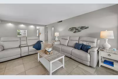 600 Sutton Place #B302, Longboat Key, FL 34228 - Photo 13