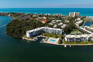 600 Sutton Pl, Longboat Key, FL 34228 - Photo 47