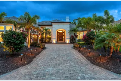7431 Greystone Street, Lakewood Ranch, FL 34202 - Photo 5