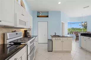 758 Planters Manor Way, Bradenton, FL 34212 - Photo 9