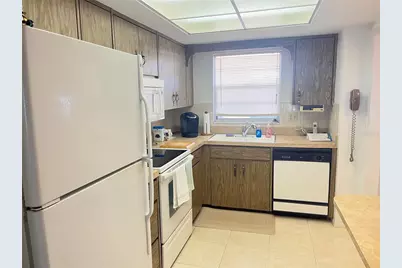 655 Park Circle, Bradenton, FL 34207 - Photo 5