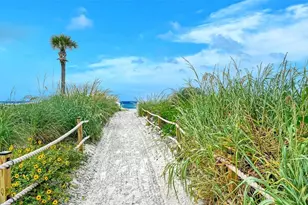 1975 Gulf of Mexico Dr, Longboat Key, FL 34228 - Photo 33