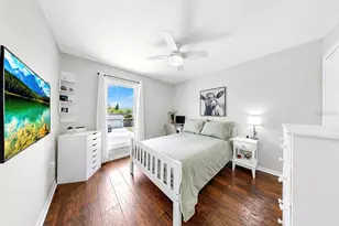 8096 Glenbrooke Ln, Sarasota, FL 34243 - Photo 45
