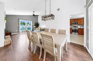 8096 Glenbrooke Ln, Sarasota, FL 34243 - Photo 35