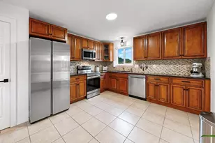 8096 Glenbrooke Ln, Sarasota, FL 34243 - Photo 39