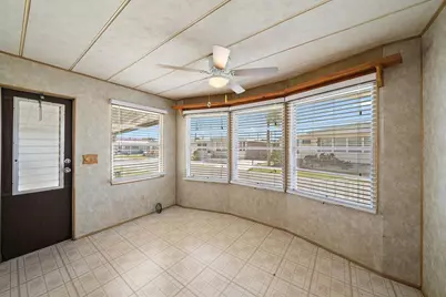 89 Del Rio Drive, Palmetto, FL 34221 - Photo 7