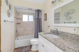 3910 Joyce Dr, Bradenton, FL 34208 - Photo 15