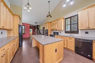 7706 257th St E, Myakka City, FL 34251 - Photo 11