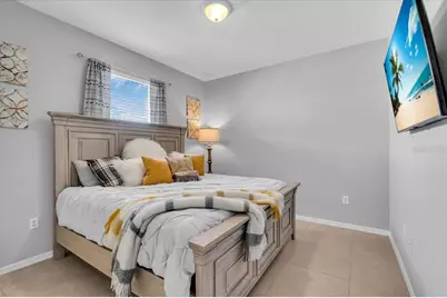 11835 Hollyhock Drive, Lakewood Ranch, FL 34202 - Photo 29