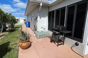 3603 Joyce Dr, Bradenton, FL 34208 - Photo 11