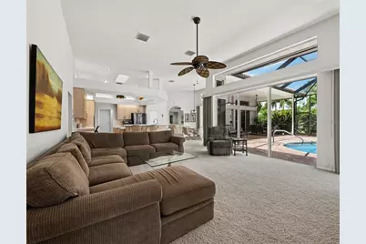8615 Woodbriar Drive, Sarasota, FL 34238 - Photo 27