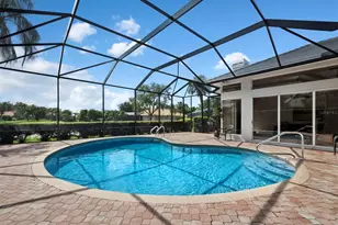 8615 Woodbriar Dr, Sarasota, FL 34238 - Photo 17