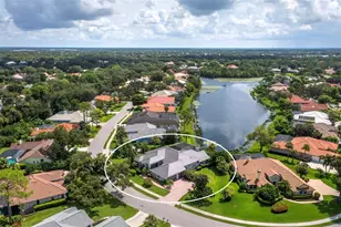 8615 Woodbriar Dr, Sarasota, FL 34238 - Photo 3
