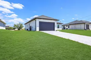 1721 NW 2nd St, Cape Coral, FL 33993 - Photo 5