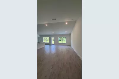 7818 Tarabilla Avenue, North Port, FL 34291 - Photo 5