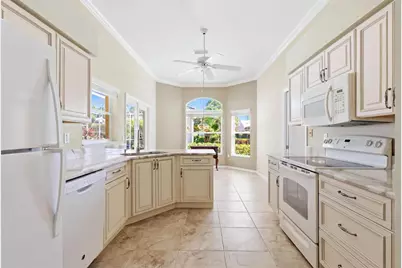 6820 Avenida Marbella, Sarasota, FL 34238 - Photo 17
