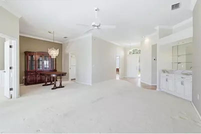 6820 Avenida Marbella, Sarasota, FL 34238 - Photo 9
