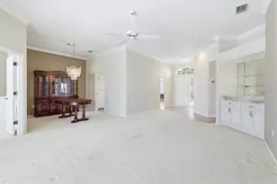 6820 Avenida Marbella, Sarasota, FL 34238 - Photo 9